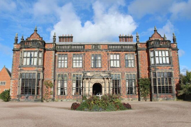 Liverpool: Peaky Blinders Full-Day Tour With Arley Hall - Full Description
