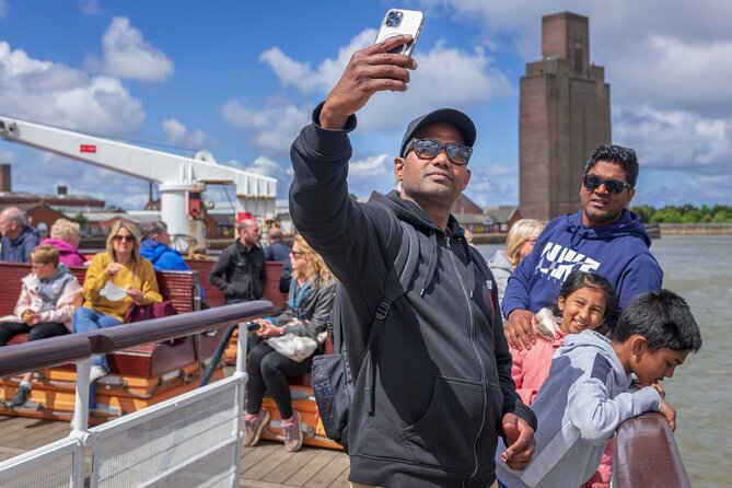 Liverpool: River Cruise & Sightseeing Bus Tour - City Explorer Bus Tour