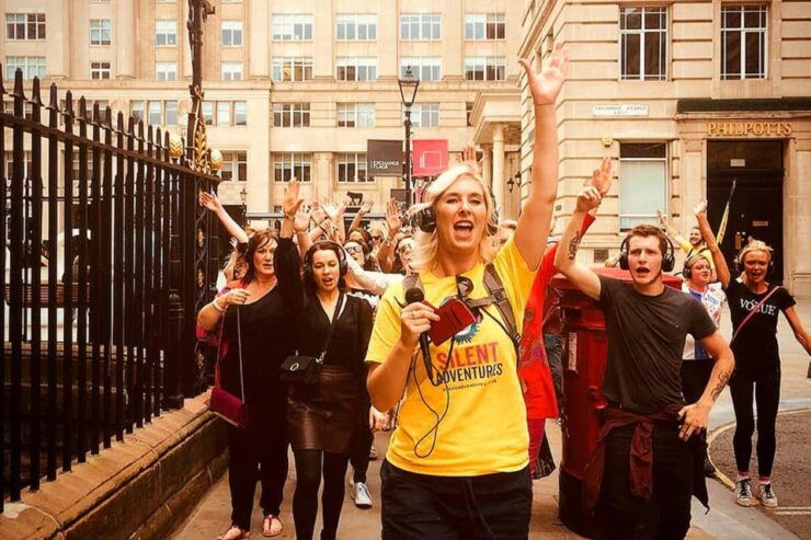 Liverpool: Silent Disco Adventure Tour - Experience