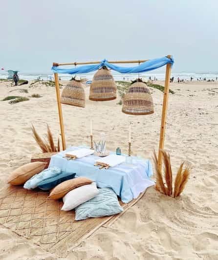 Liverpool: Sip and Paint at the Beach With Drinks - Setting and Atmosphere