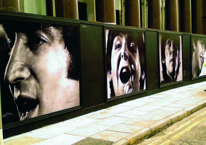 Liverpool The Beatles Story Full-Day Guided Tour - The Magical Mystery coach: more than 30 Beatles sites