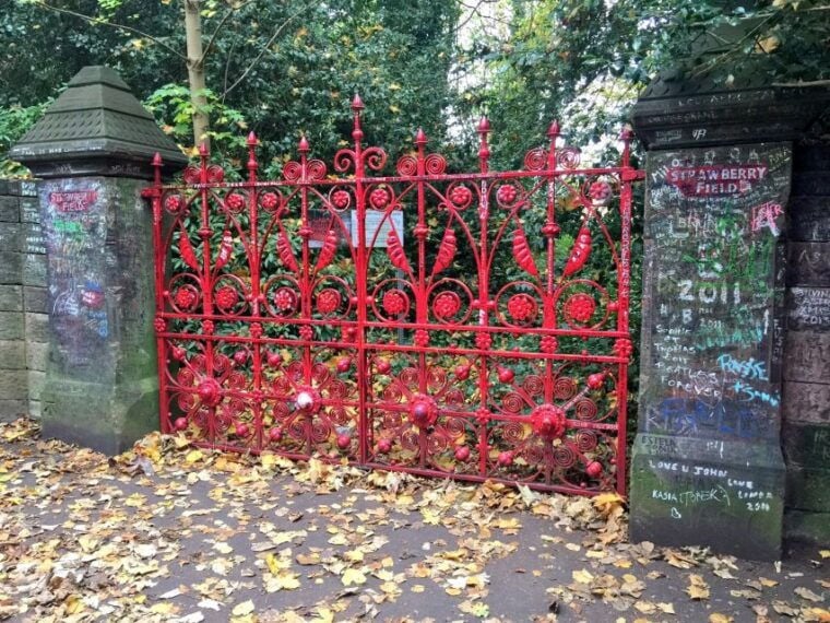 Liverpool: Total Beatles Car Tour Casbah & Cavern Clubs - Authentic Experiences and Testimonials