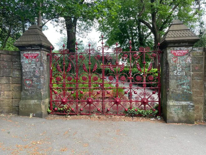 Liverpool: Ultimate Private 5 Hour Suburbs Walking Tour - Accessibility and Language