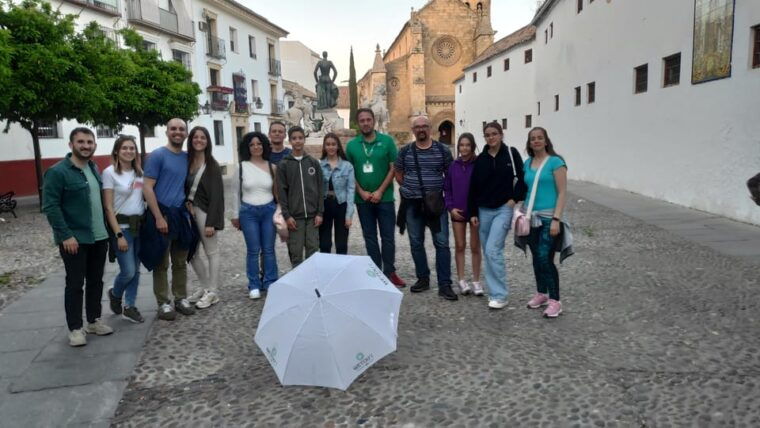 Living Cordoba: the Not so Touristic Cordoba. - Meeting the Tour Guide and Finding the Starting Point