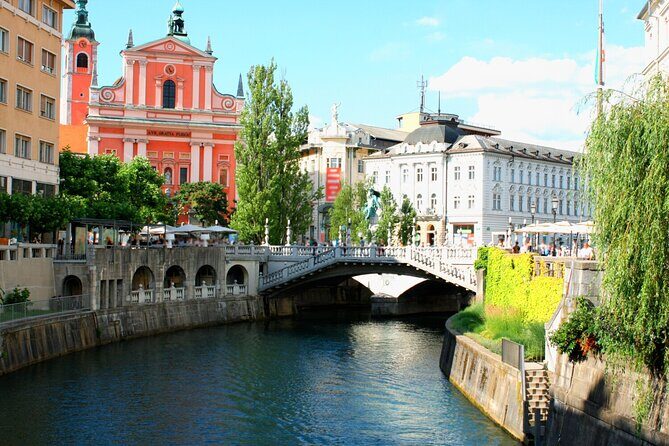 Ljubljana 2Hours and 30Minute Walking Tour with Local Guide - A Deep Dive into the Ljubljana Walking Tour