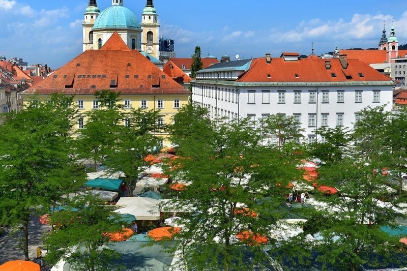 Ljubljana, City Center, and Castle 2-Hour Tour - A two-hour introduction to Ljubljana