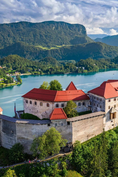 Ljubljana: Lake Bled, Postojna Cave, and Predjama Day Tour - Tour Overview and Details