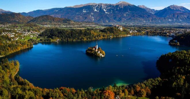 Ljubljana: Lake Bled, Postojna Cave, and Predjama Day Tour - Postojna Cave Exploration