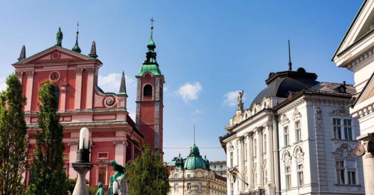 Ljubljana: Private Exclusive History Tour With Local Expert - Tour Highlights