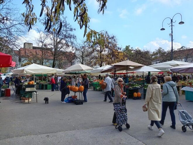 LJUBLJANA - TIVOLI PARK AND WONDERFUL MARKET - Accessibility