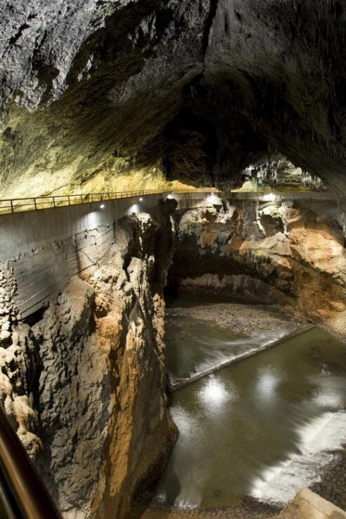Ljubljana: UNESCO-Listed Škocjan Caves and Piran Day Trip - Itinerary and Experience