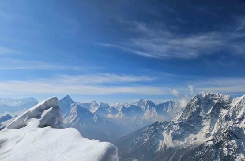 Lobuche Peak Climbing 2025/2026 - Good To Know