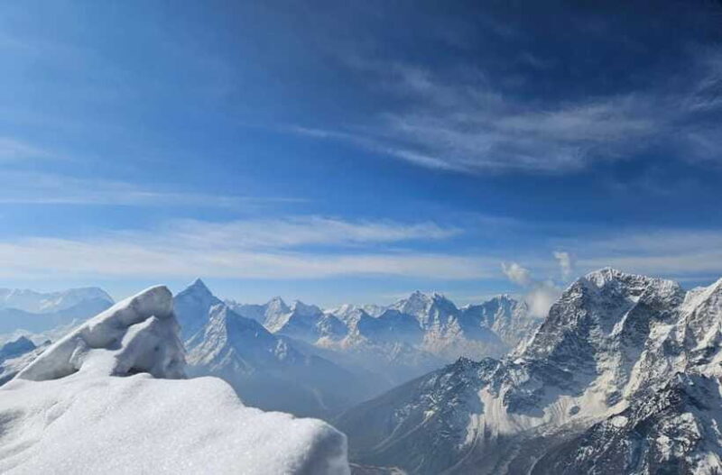 Lobuche Peak Climbing 2025/2026 - The High-Altitude Climb: Lobuche and the Summit Push