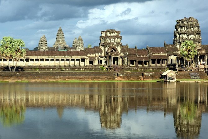 Local French Speaking Guide Angkor Wat Full Day - Services Included