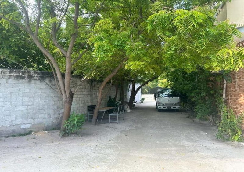 Local island(Himmafushi) tour from Male'/ Hulhumale Maldives - Lunch and Cultural Insights