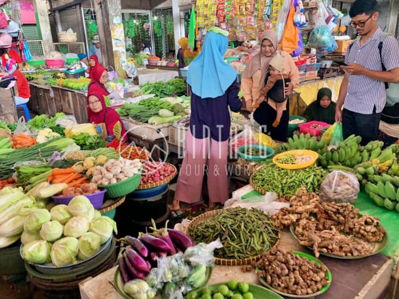 Local Lombok City Tour on a Scooter - An In-Depth Look at the Lombok Scooter Tour