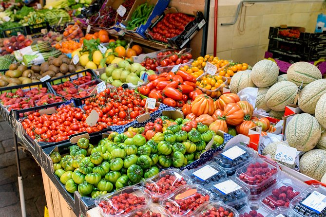 Local Market Tour and Dining Experience at a Locals Home in Lecce - Good To Know