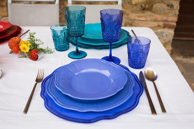 Local Market Tour and Dining Experience at a Locals Home in Mantua - Inclusions and Services Provided