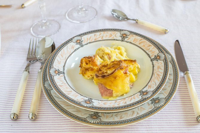 Local Market Tour and Dining Experience at a Locals Home in Modena - Take-Home Gifts and Souvenirs