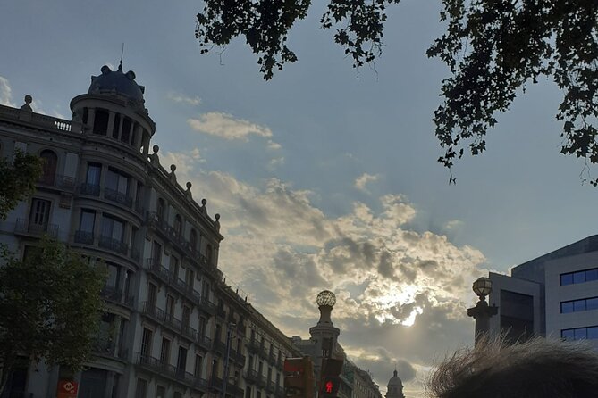 Local Tour: Mysterious Barcelona - The Sum Up