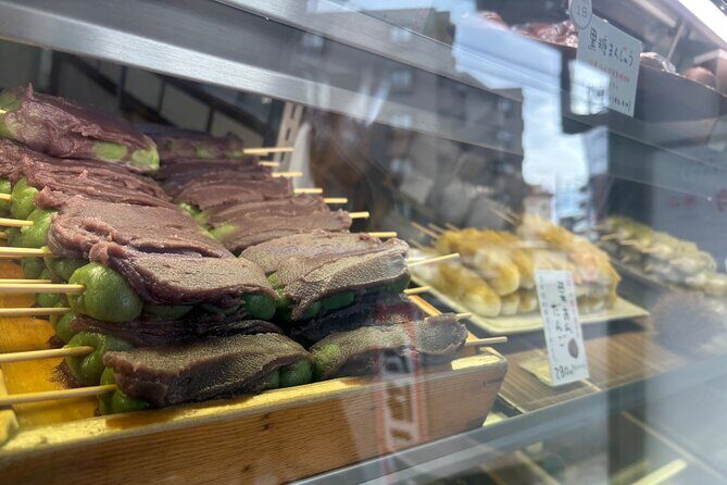 Local Walk Everyday Japan in a Retro Area 20 min from Tokyo - Detailed Breakdown of the Itinerary