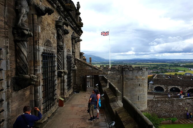 Loch Lomond, Dumbarton and Stirling Castle, Luxury Private Tour - The Sum Up