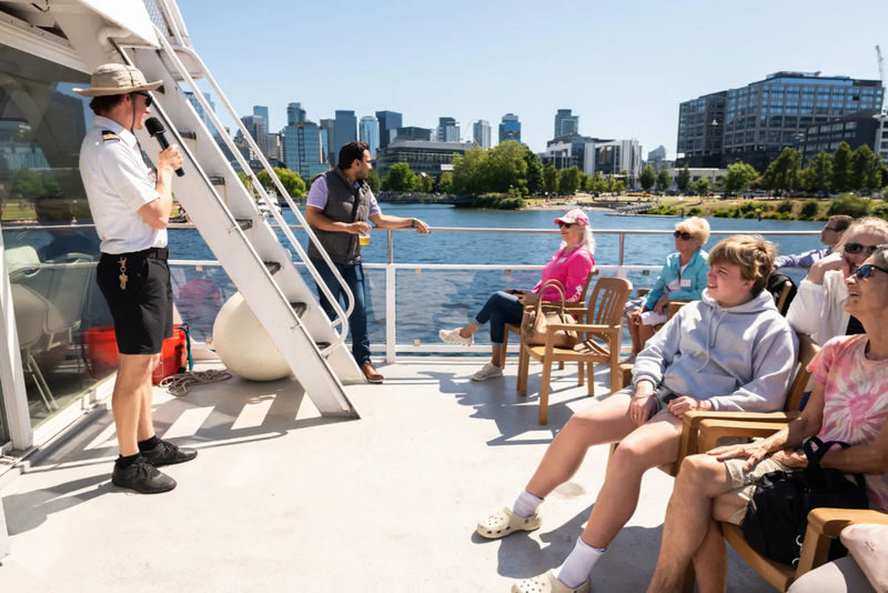 Locks Cruise from Seattle Waterfront with Live Narration - Is the ticket worth the price?
