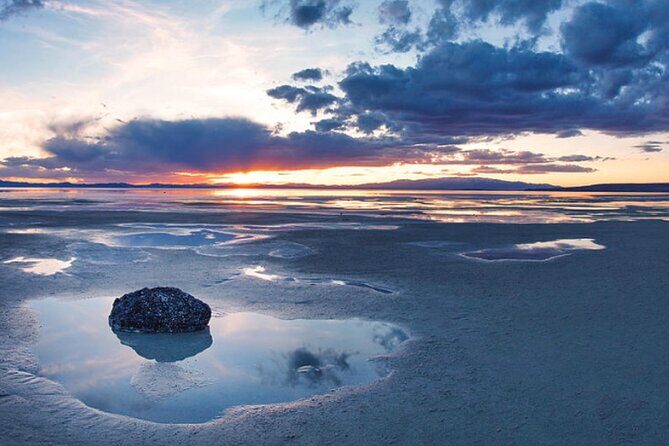 Lodging at Old Faithful Yellowstone&Grand Teton Small Group 4-day - An In-Depth Look at the Tour Experience