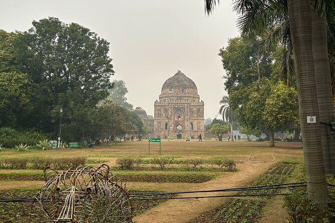 Lodhi Garden Delhi: A Self Guided GPS Audio Tour - Why This Tour Works for Different Travelers