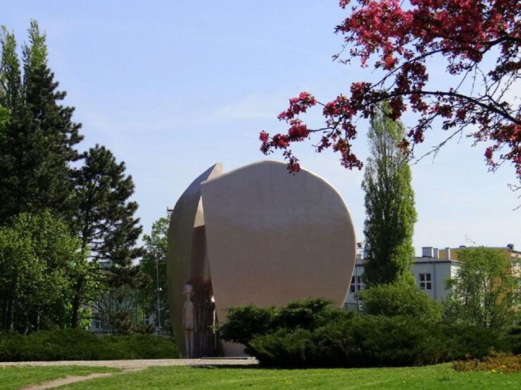 Lodz: Jewish Heritage Private Tour - Tour Details