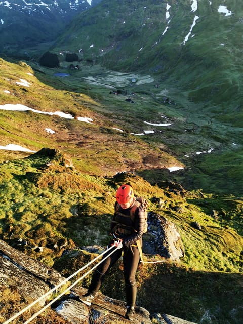 Lofoten: Full Day Combo Tour, (Kayaking and Rappelling) - Inclusions in the Tour