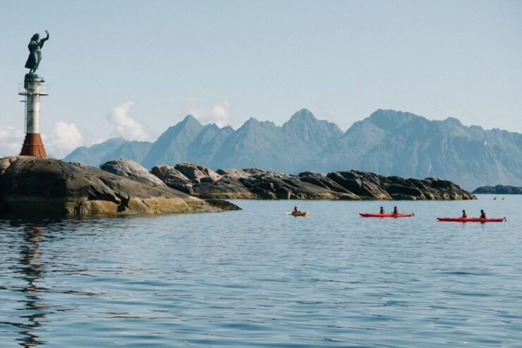 Lofoten: Guided Kayak Experience - Activity Details