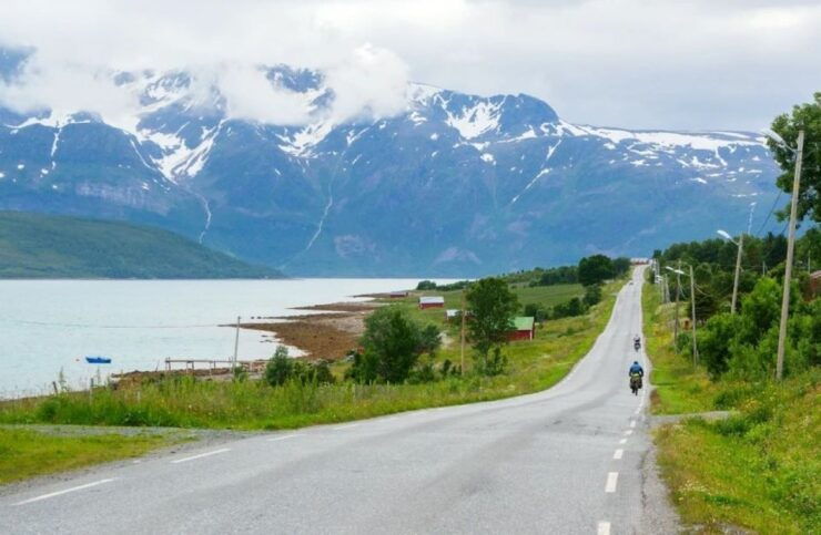Lofoten Islands: Road Bike Scenic Tour - Trail Description