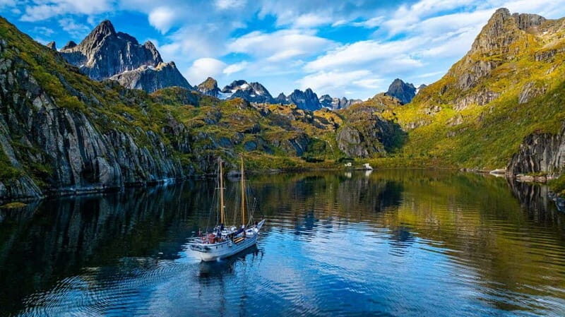 Lofoten Small Group Trollfjord Cruise on 33m Classic Yacht - Who is This Tour Perfect For?
