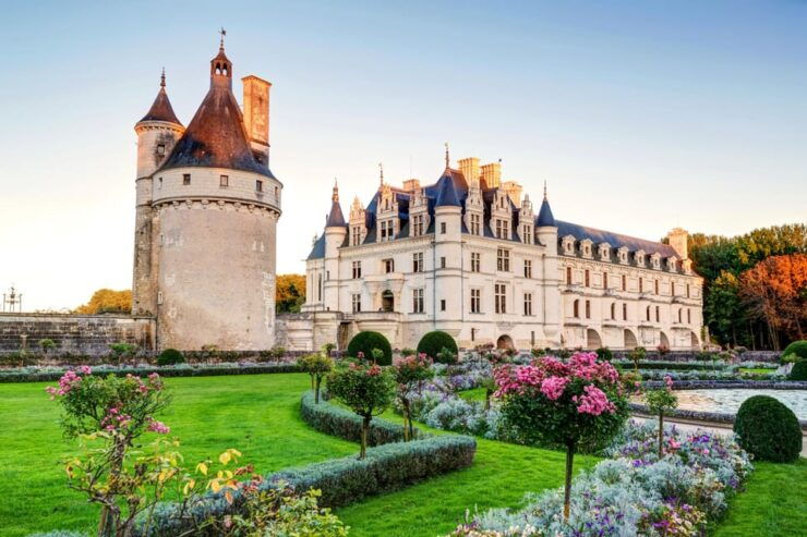 Loire Castle Wine Tasting Tour - Key Points