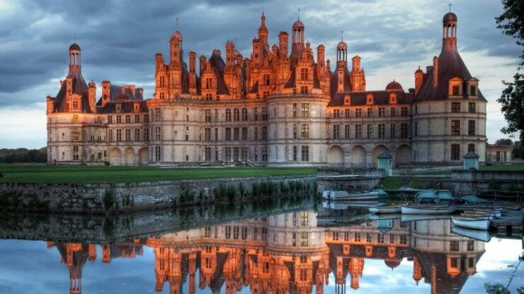 Loire Castles: Private Round Transfer From Paris - Experience