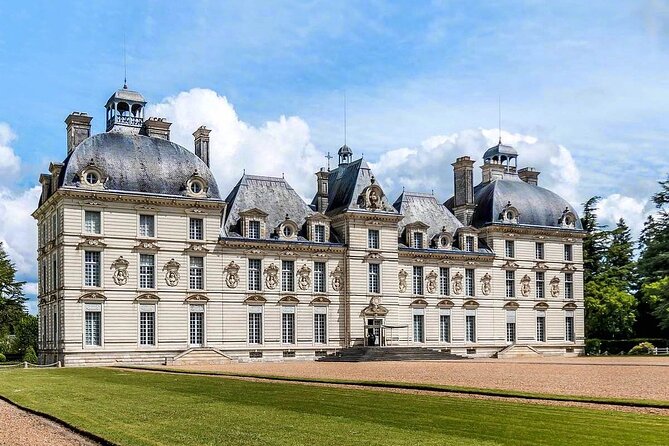 Loire Valley Castles Private Tour by Minivan From Paris - Included Activities and Entrance Fees