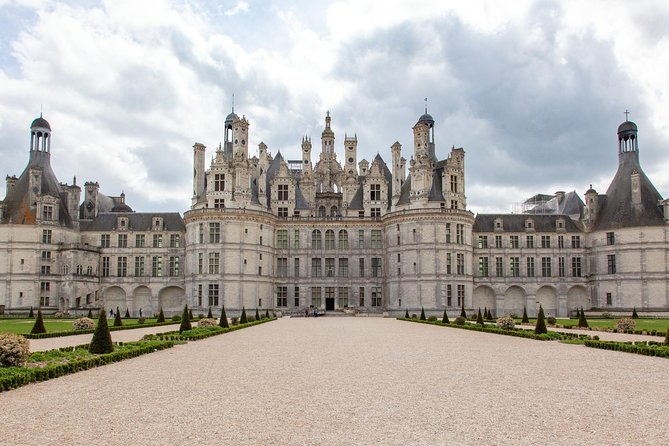 Loire Valley Chateaux From Paris Private Tour - Pricing and Terms