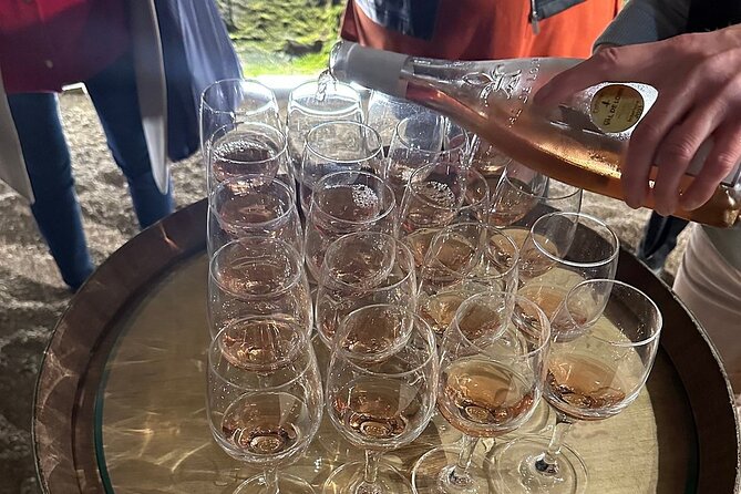 Loire Valley Guided Tour - Meeting Point