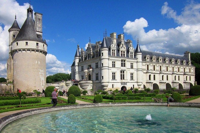 Loire Valley Most Visited Castles Private Tour From Tours or Amboise - Overview of the Tour