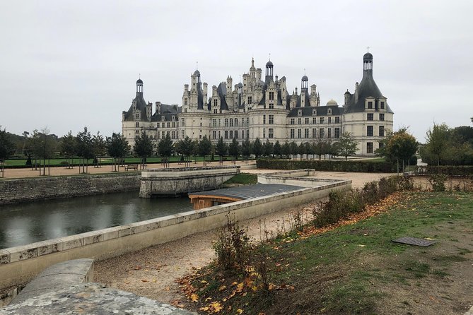LOIRE VALLEY: Private Day-Trip to Visit Chambord, Cheverny and Chenonceau - Loire Valley Day Trip Overview