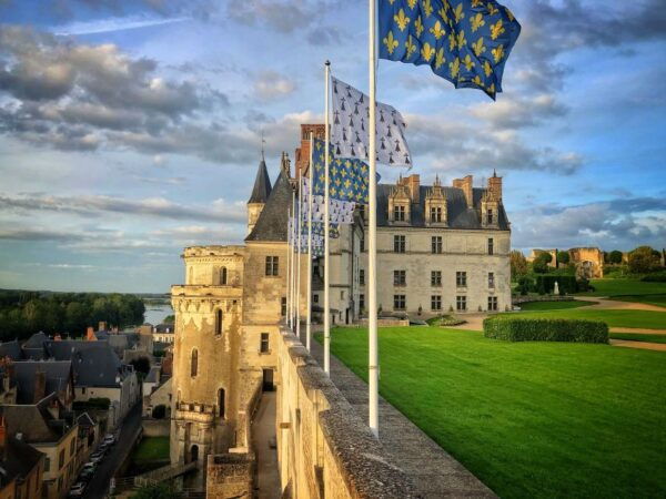 Loire Valley: Royal Château of Amboise Entrance Ticket - Common Questions