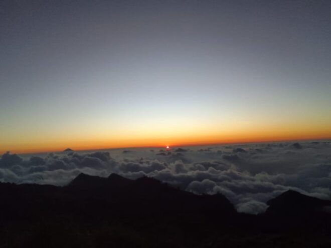 Lombok: 2-Day Mount Rinjani Crater Rim Tour - Inclusions and Amenities