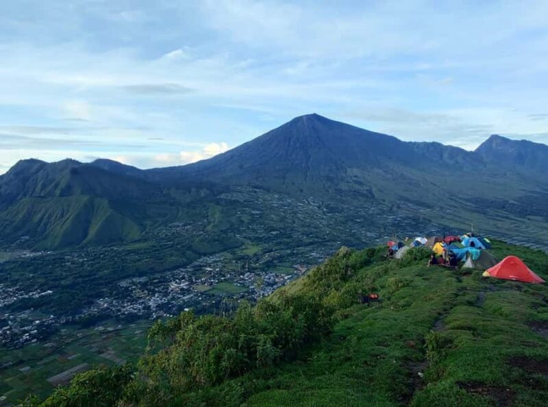 Lombok: 2-Day Sembalun Pergasingan Hill Trek & Waterfalls - An In-Depth Look at the 2-Day Lombok Adventure