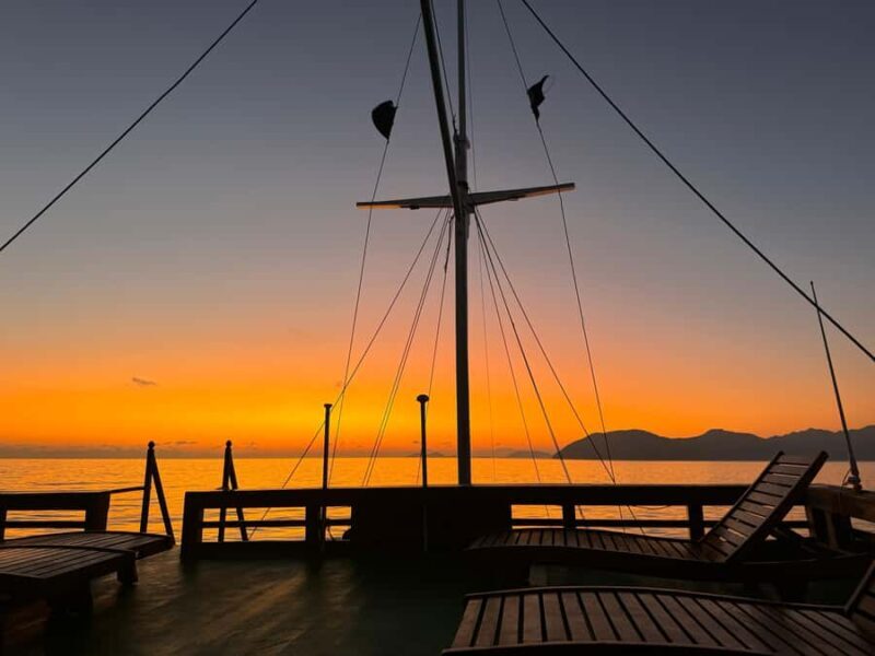 Lombok: 4-Day Sea Nomad Adventure to Labuan Bajo - An Honest Look at the 4-Day Sea Nomad Adventure