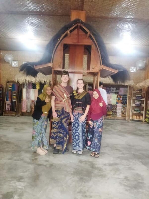 Lombok: Benang Stokel and Kelambu Falls Tour & Beach Sunset - Why This Tour Offers Excellent Value