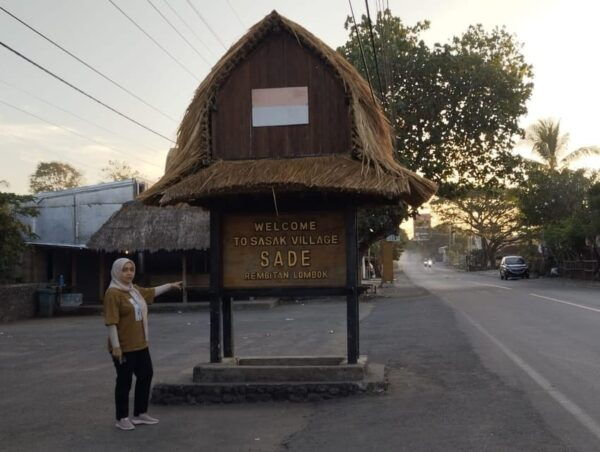 LOMBOK : CAR DRIVER CHARTER FOR LOMBOK TOURS - Safety Measures