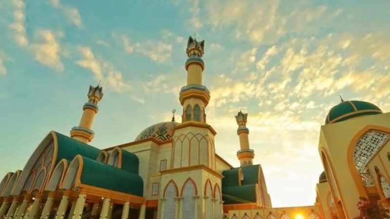 Lombok: City, Culture, Heritage & Beach Tour - Lombok: City, Culture, Heritage & Beach Tour — An Authentic Day Out