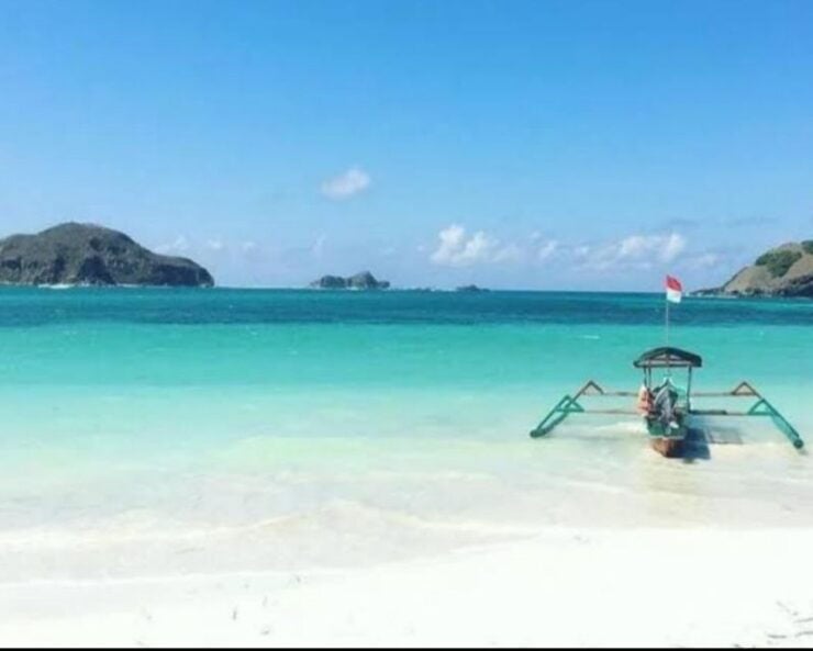 Lombok Day Trip: Sade Village, Beach, Merese Hill Sunset - Tour Details