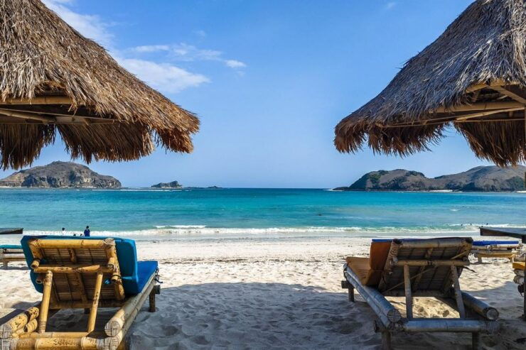 Lombok: Earth Gora/Kuta Tour (including Lunch) - Pickup Information and Cost